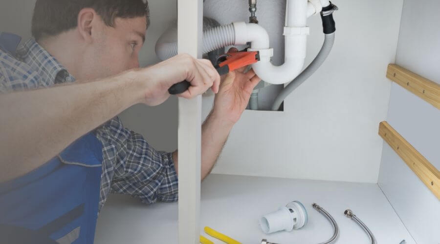 Professional bathroom faucet installation in Santa Clara, NM